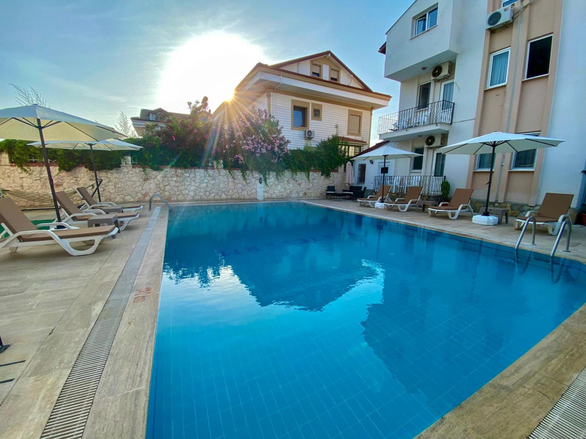 Cam Hotel Fethiye Exteriör bild