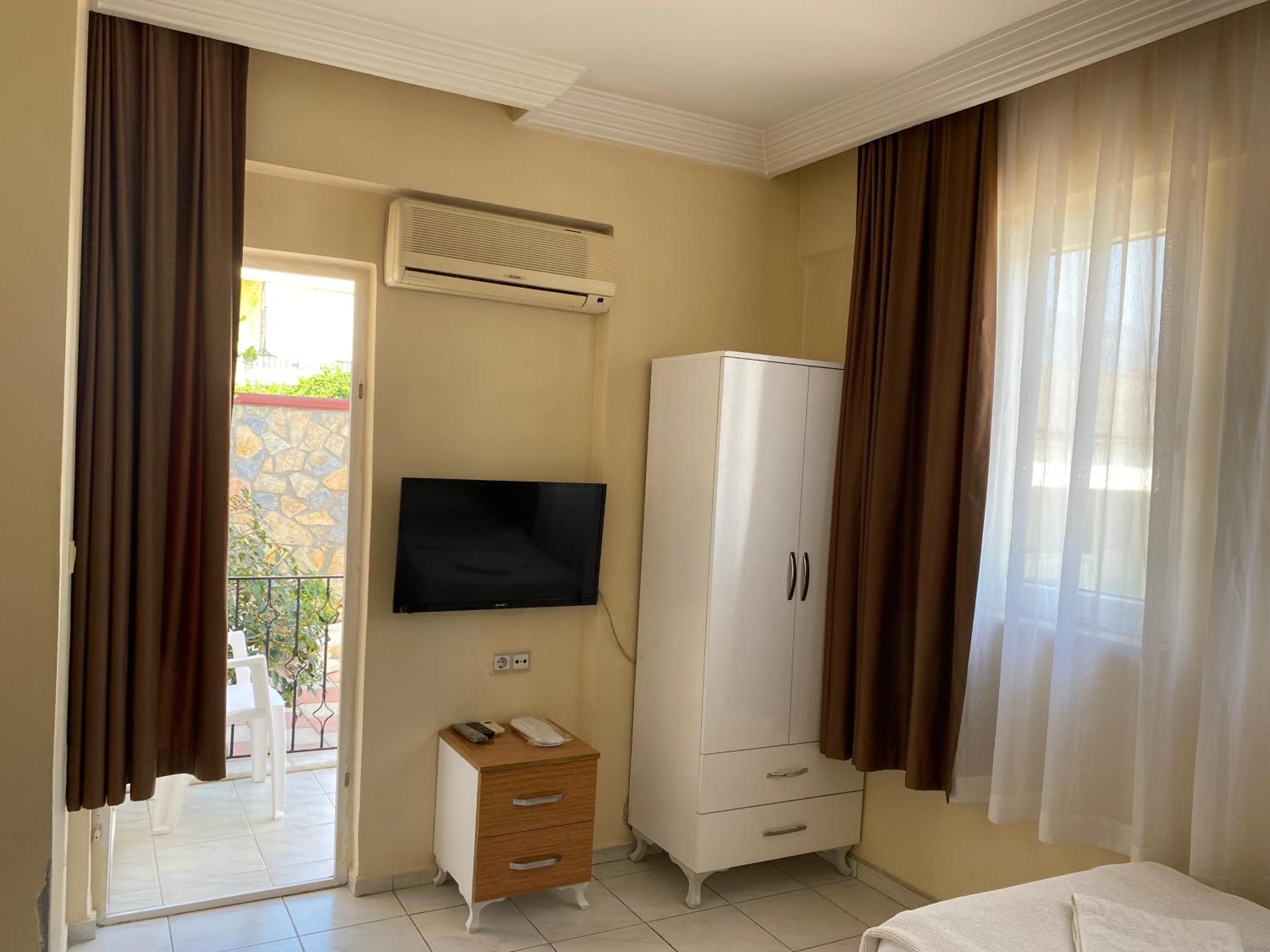 Cam Hotel Fethiye Exteriör bild