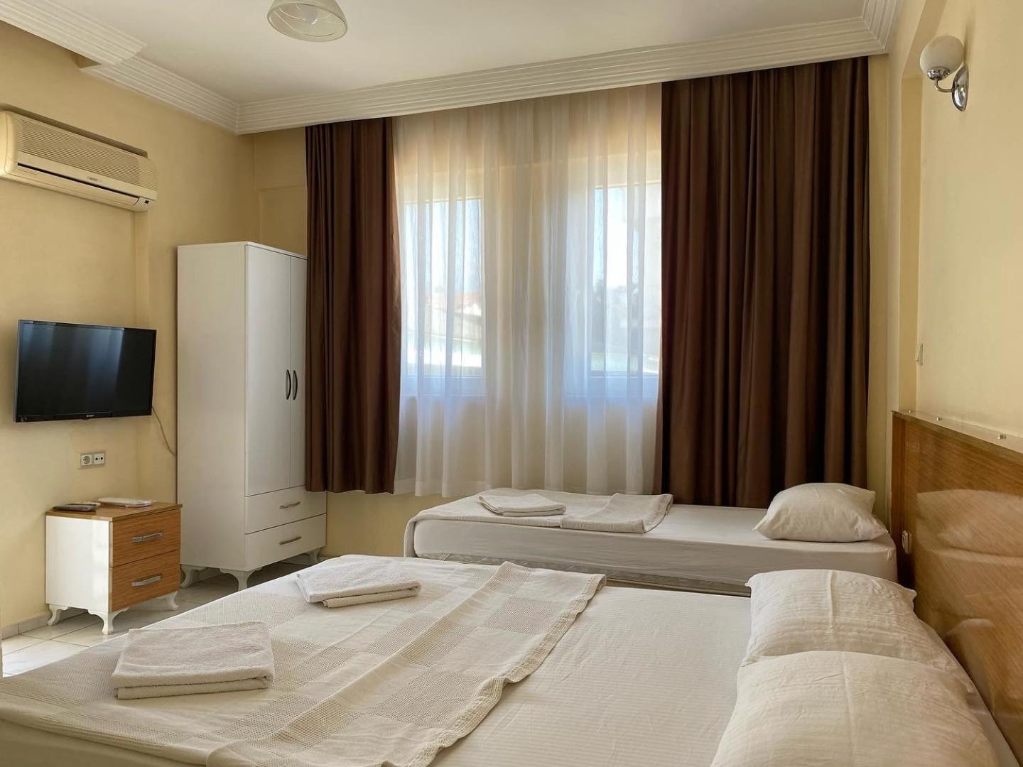 Cam Hotel Fethiye Exteriör bild