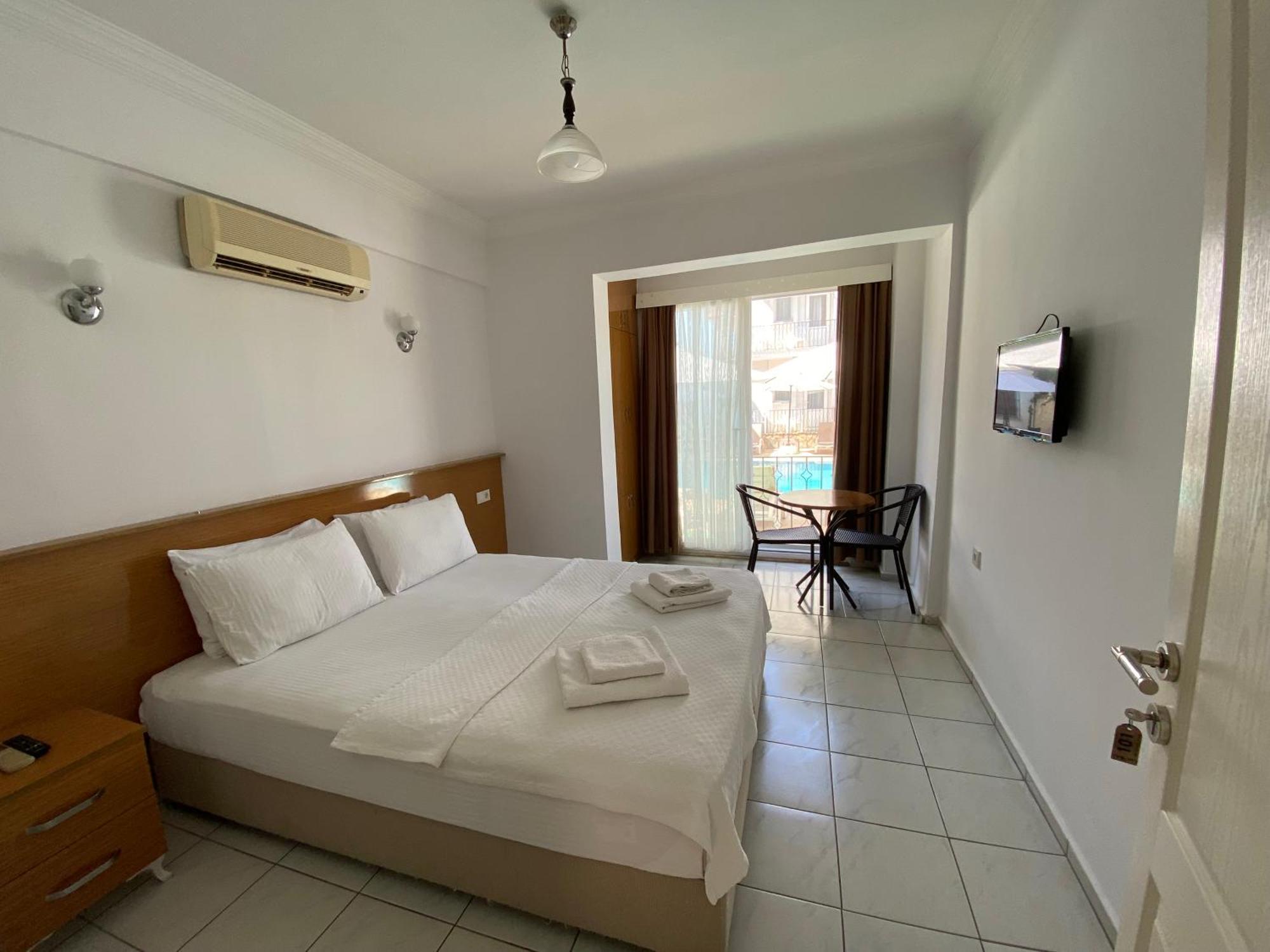 Cam Hotel Fethiye Exteriör bild