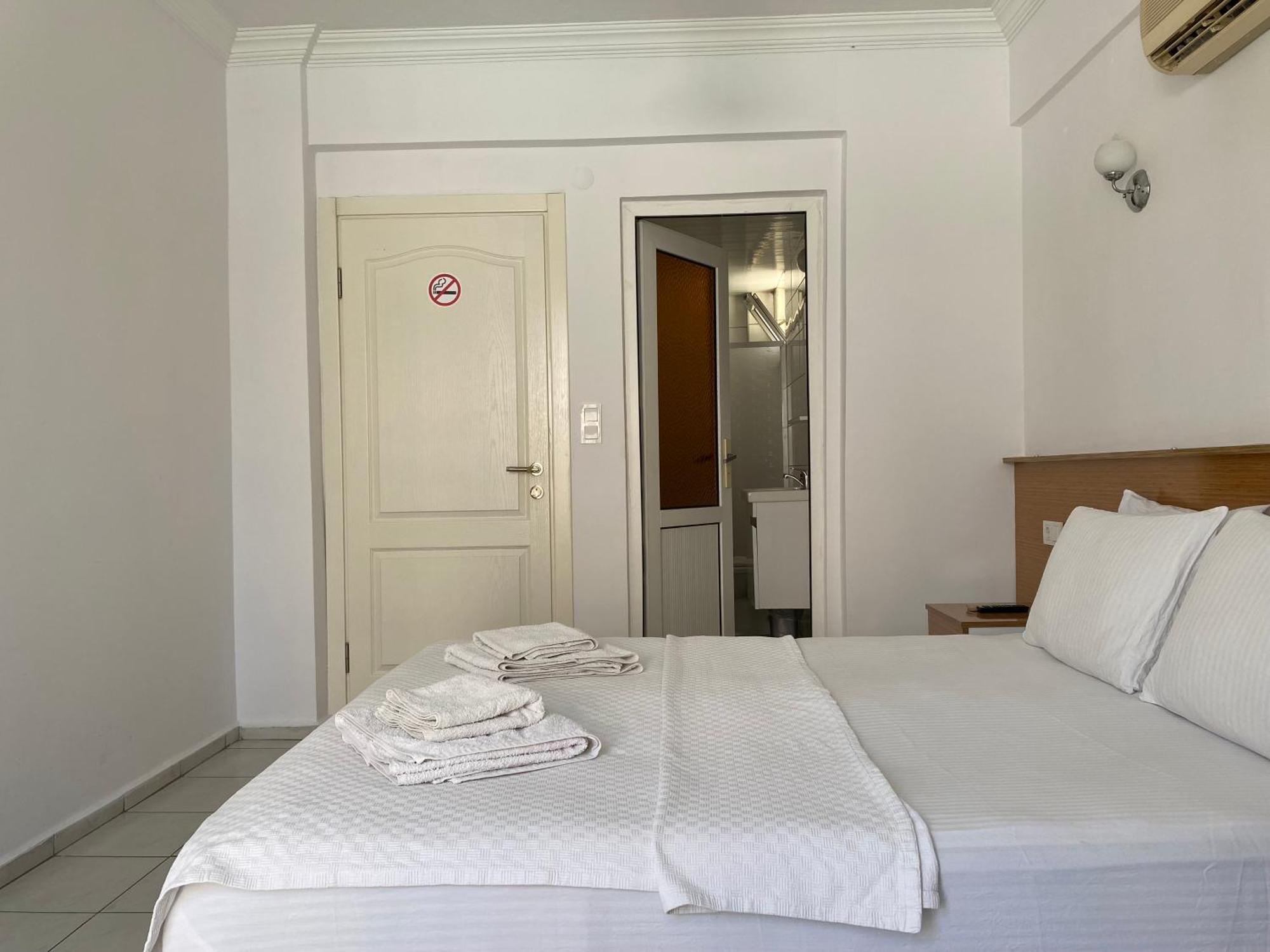 Cam Hotel Fethiye Exteriör bild