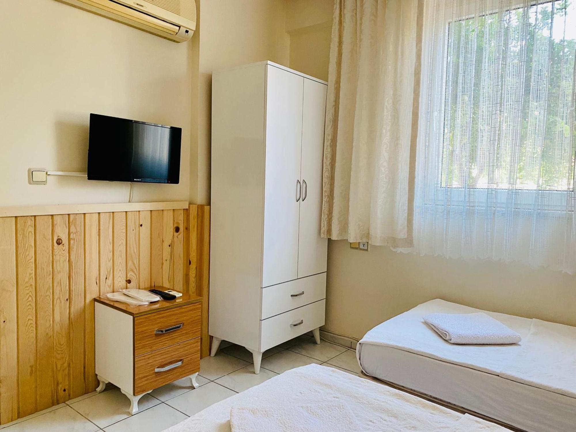 Cam Hotel Fethiye Exteriör bild