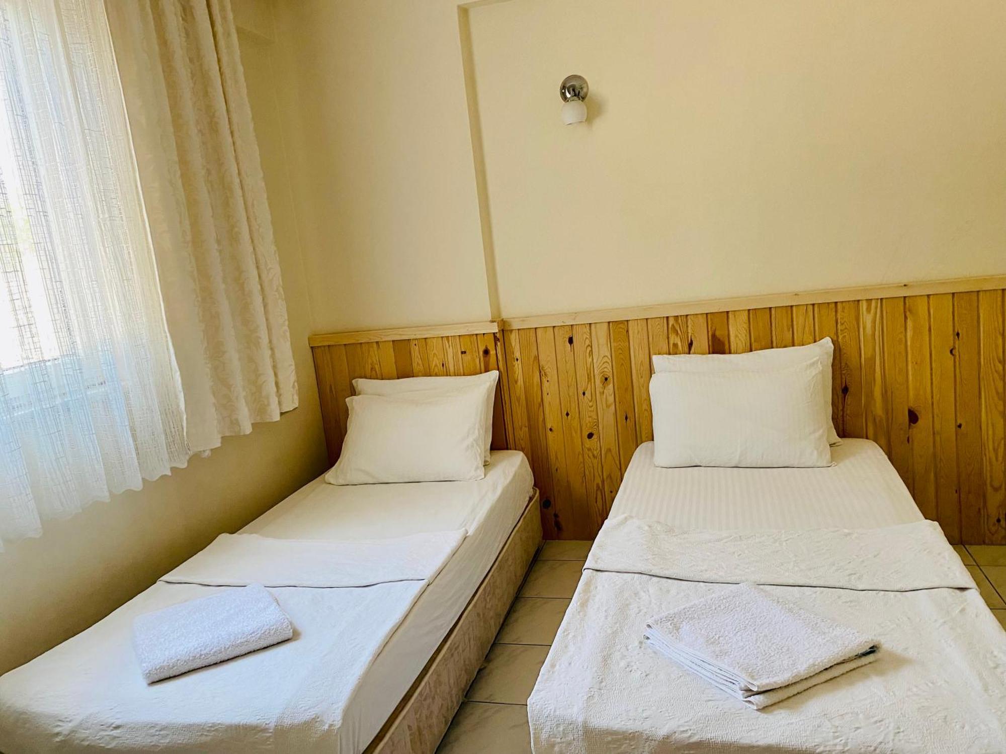 Cam Hotel Fethiye Exteriör bild