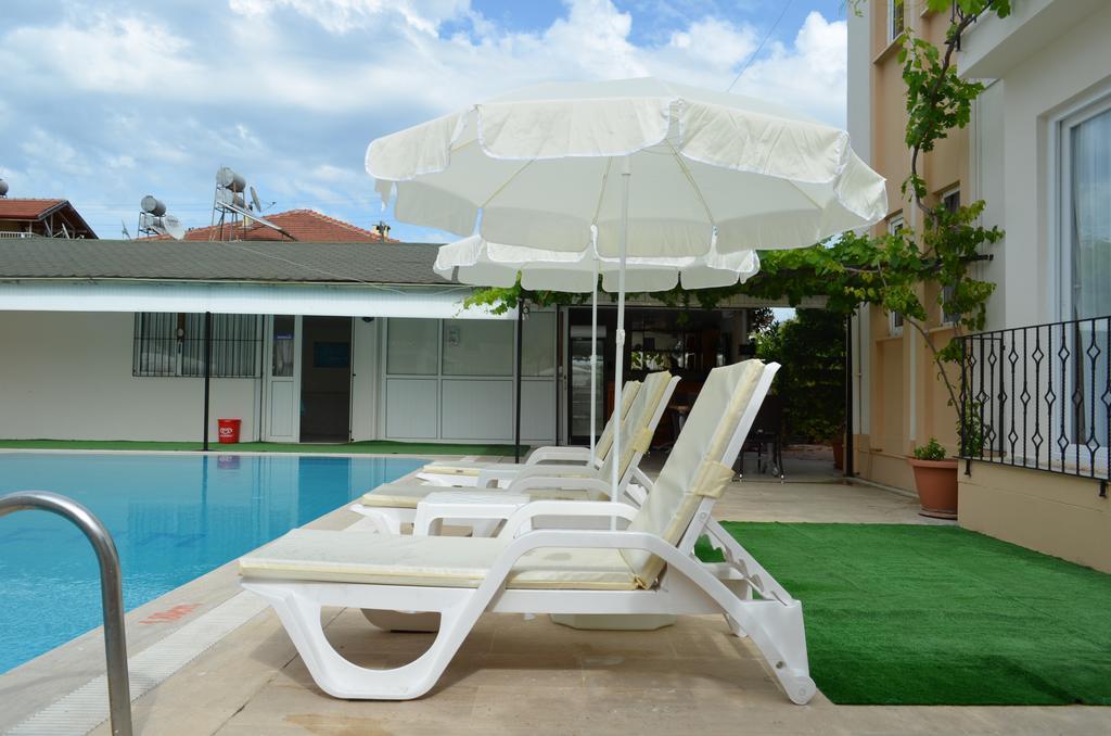 Cam Hotel Fethiye Exteriör bild