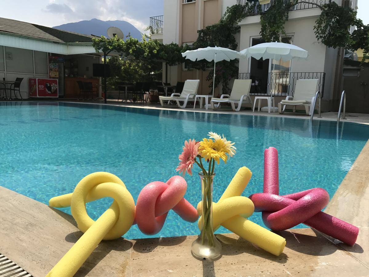 Cam Hotel Fethiye Exteriör bild